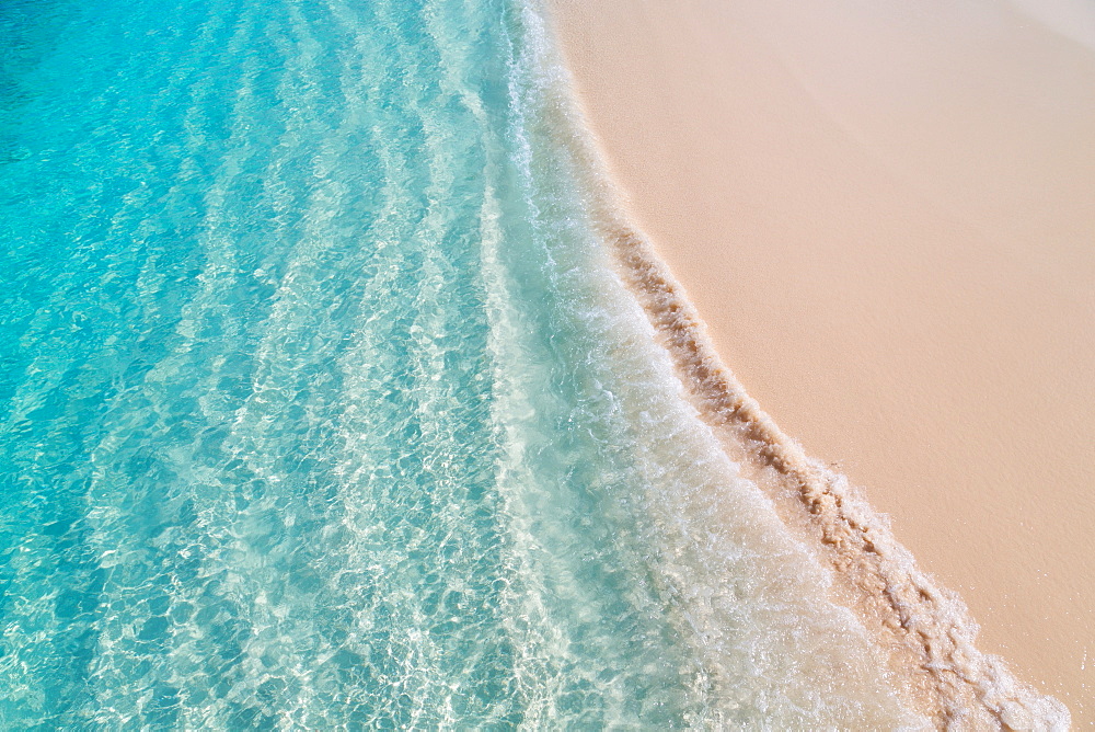 The crystal clear water of the Indian Ocean on an island in the Maldives, Indian Ocean, Asia