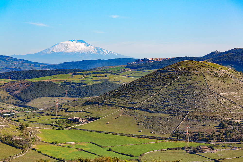 The Sicilian landscape with the awe inspiring Mount Etna, UNESCO World Heritage Site and Europe's tallest active volcano, Sicily, Italy, Europe