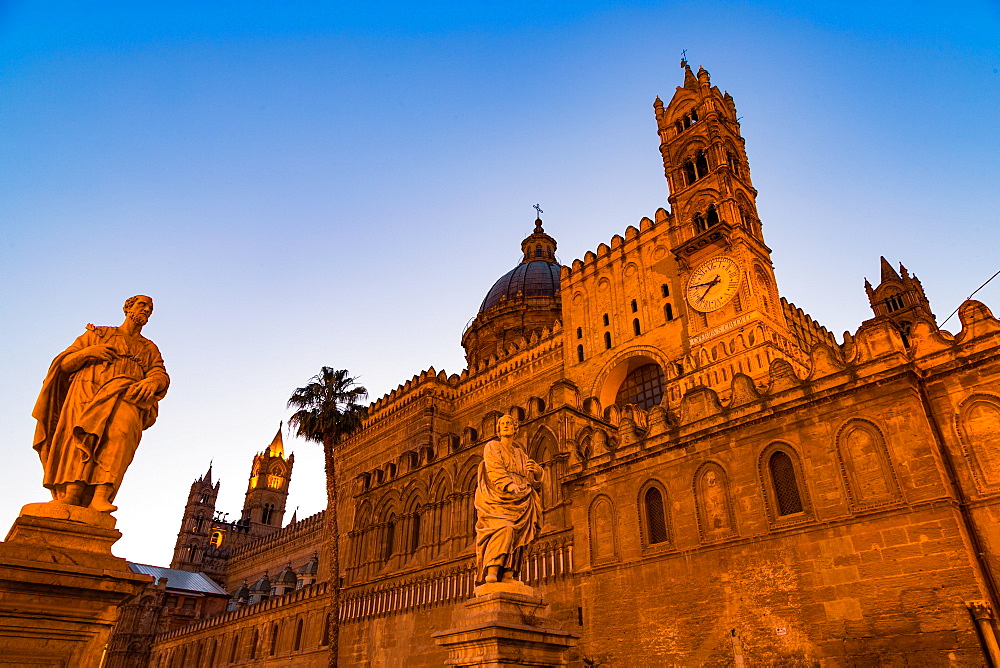 The Cathedral in Palermo at night, Palermo, Sicily, Italy, Europe