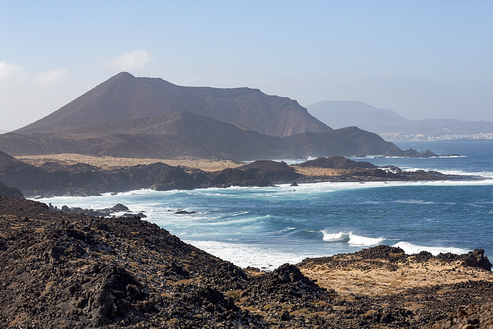 The island of Lobos off the coast of Fuerteventura near Corralejo, Lobos, Canary Islands, Spain, Atlantic, Europe