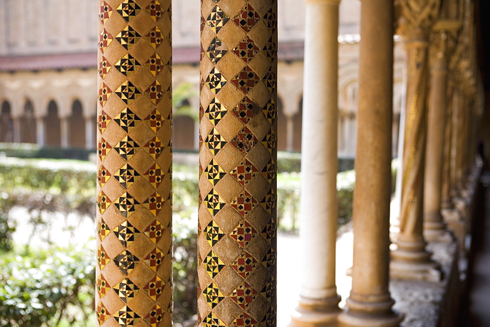 Cloisters, Benedictine Monastery, Cathedral, Monreale, Palermo, Sicily, Italy, Europe