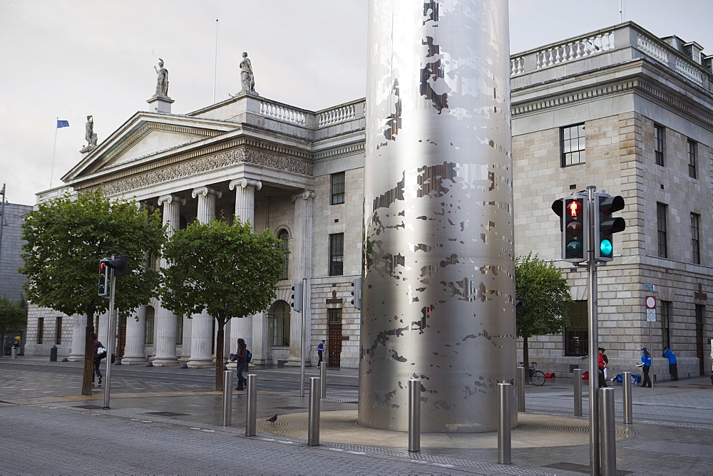 O'Connell Street, General Post Office and Monument of Light (The Spike), Dublin, Republic of Ireland, Europe