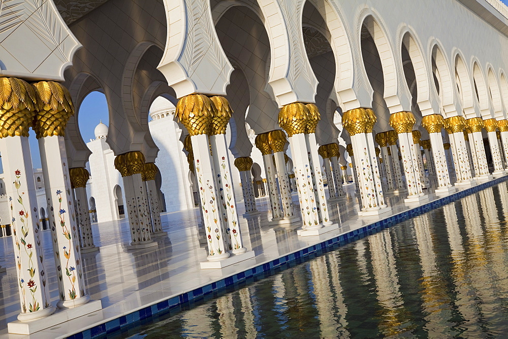 Gilded columns of Sheikh Zayed Bin Sultan Al Nahyan Mosque, Abu Dhabi, United Arab Emirates, Middle East