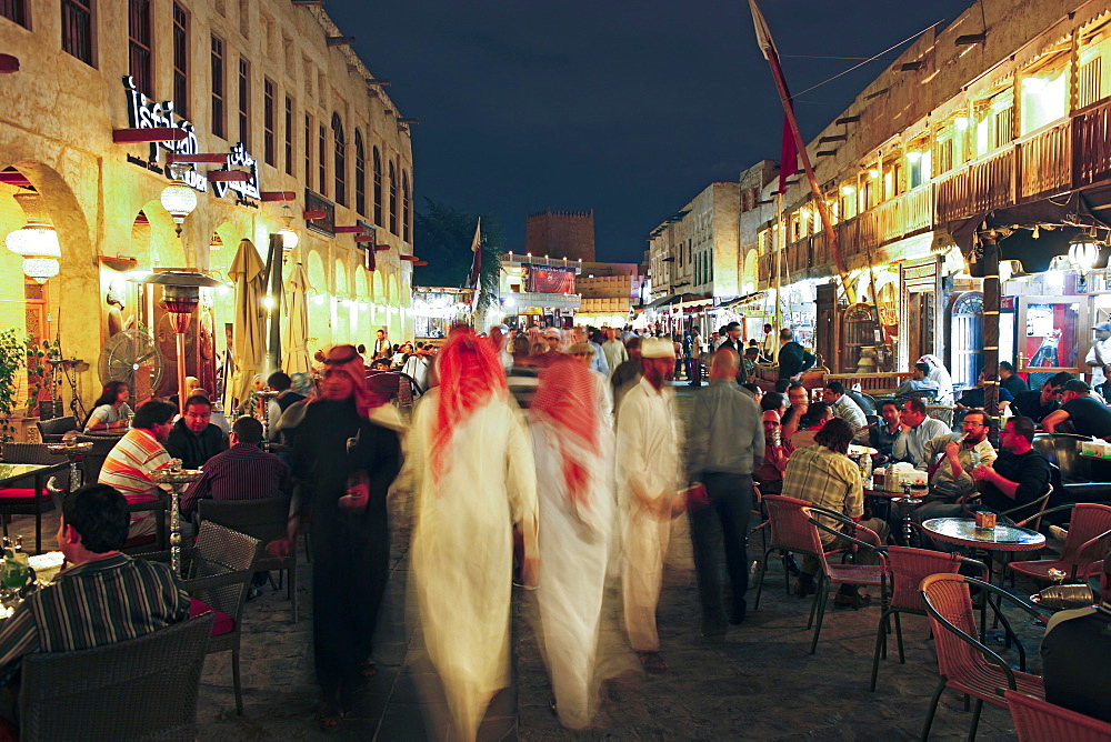 The restored Souq Waqif with mud rendered shops and exposed timber beams, Doha, Qatar, Middle East