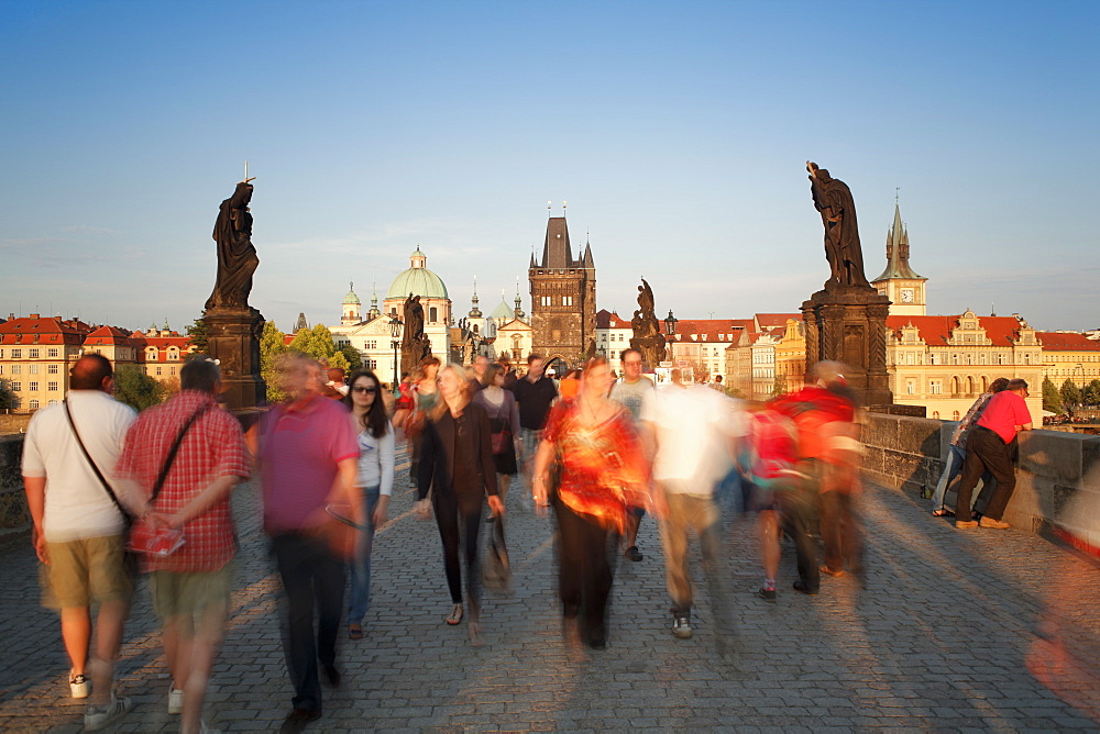 Charles Bridge, UNESCO World Heritage Site, Prague, Czech Republic, Europe