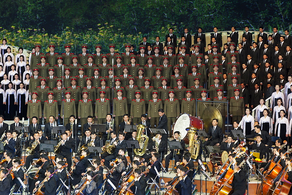 Pyongyang Indoor Stadium performance, Pyongyang, Democratic People's Republic of Korea (DPRK), North Korea, Asia