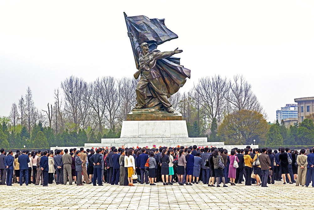 People coming to pay respects at the Monument to the Victorious Fatherland Liberation war, Pyongyang, Democratic People's Republic of Korea (DPRK), North Korea, Asia