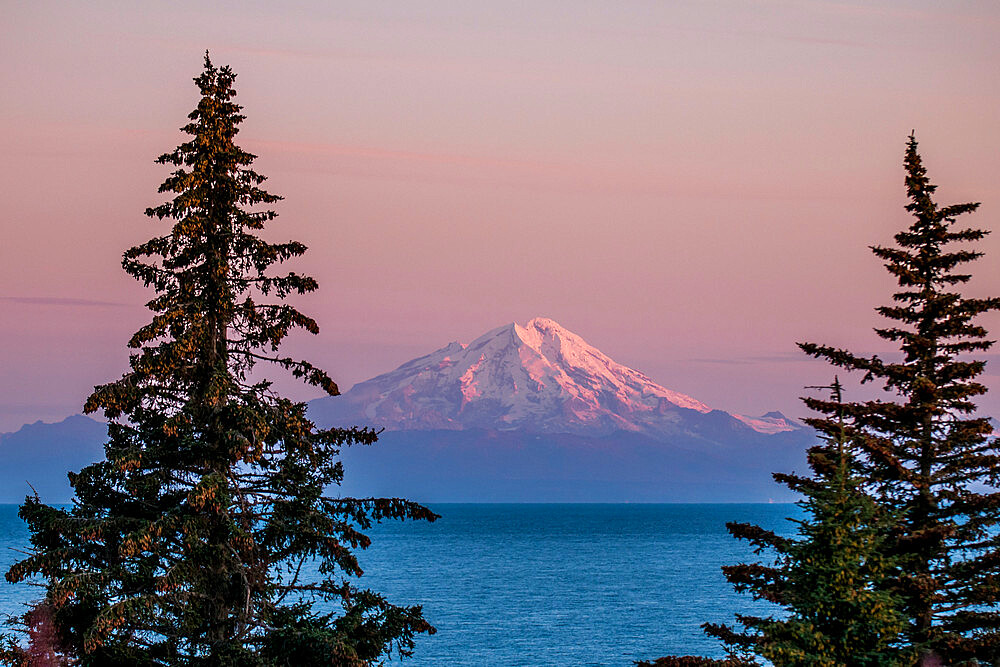 Mount Redoubt, Lake Clark National Park and Preserve, Alaska, United States of America, North America