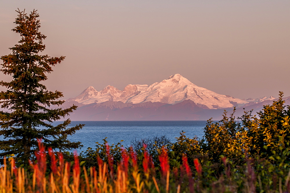 Mount Redoubt, Lake Clark National Park and Preserve, Alaska, United States of America, North America