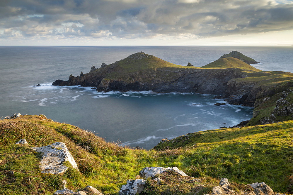 Early morning sunlight on the Rumps in North Cornwall, England, United Kingdom, Europe