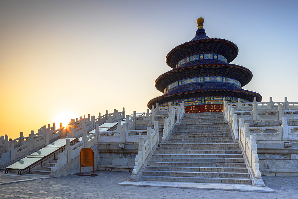 Temple of Heaven at sunrise, UNESCO World Heritage Site, Beijing, China, Asia