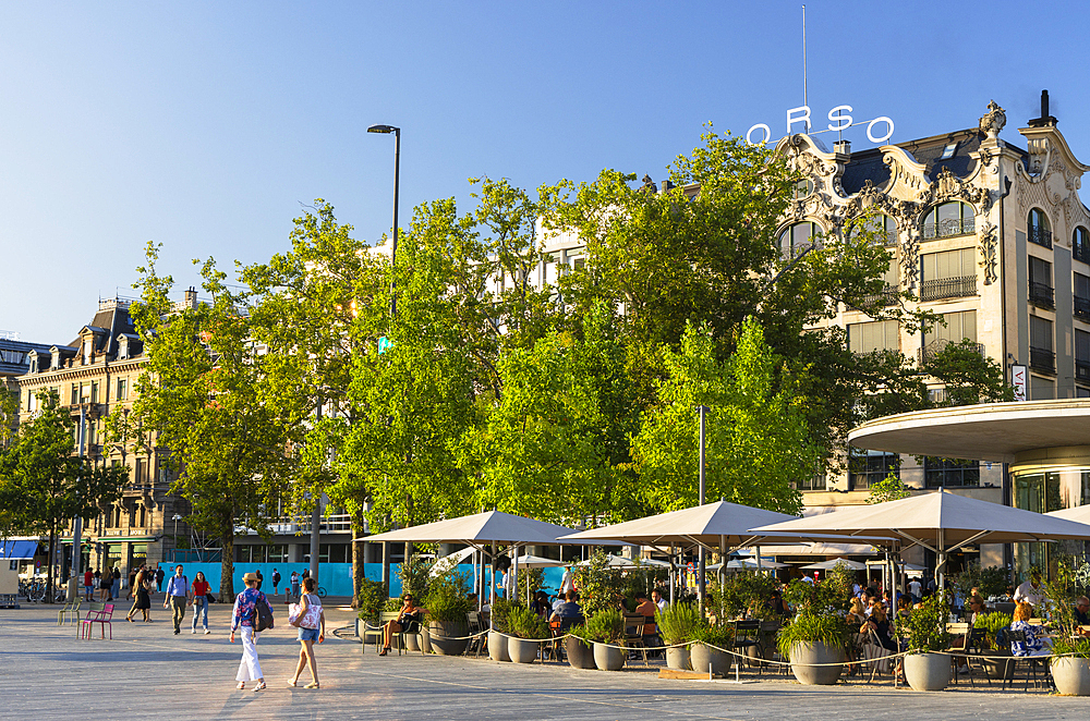 Outdoor cafe in Sechselautenplatz, Zurich, Switzerland