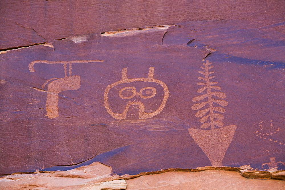 Wolfman Petroglyph Panel, Bultler Wash, near Bluff, Utah, United States of America, North America