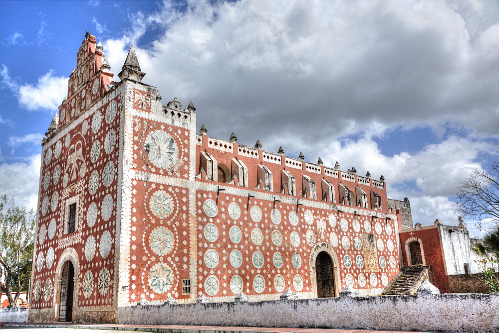 Ex-Convent of Santo Domingo, founded in 1646, Uayma, Yucatan, Mexico, North America