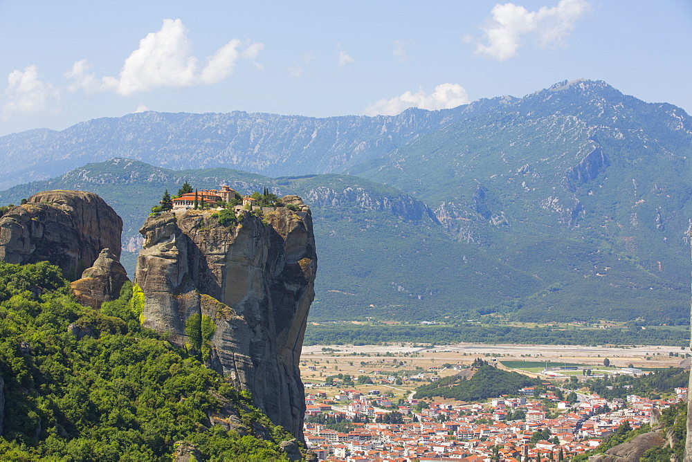 Holy Monastery of Holy Trinity, Meteora, UNESCO World Heritage Site, Thessaly, Greece, Europe