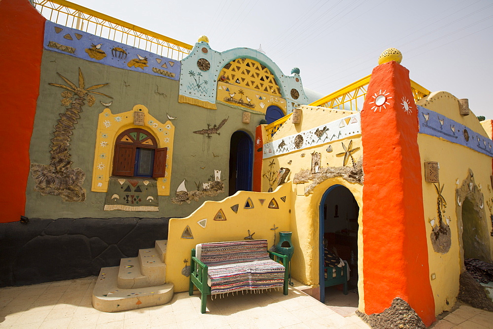 Painted Buildings, Nagaa Suhayi Gharb, Nubian Village, Aswan, Egypt, North Africa, Africa