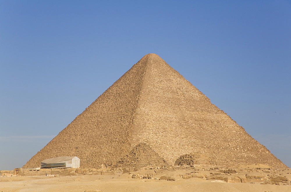 Great Pyramid of Cheops (Khufu), Great Pyramids of Giza, UNESCO World Heritage Site, Giza, Egypt, North Africa, Africa