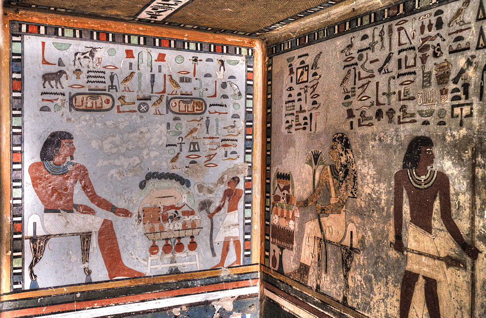 Fresco of Sirenput II with Wife and Son, in Tomb Recess, Tomb of Sirenput II, Tombs of the Nobles, Aswan, Egypt, North Africa, Africa