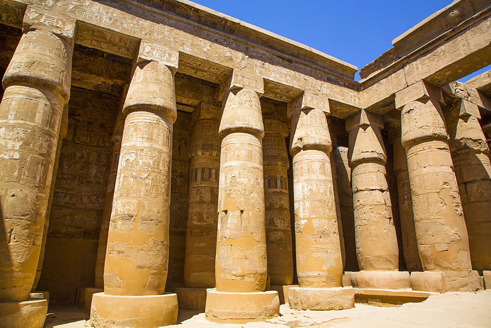 Columns, Temple of Khonsu, Karnak Temple Complex, UNESCO World Heritage Site, Luxor, Thebes, Egypt, North Africa, Africa