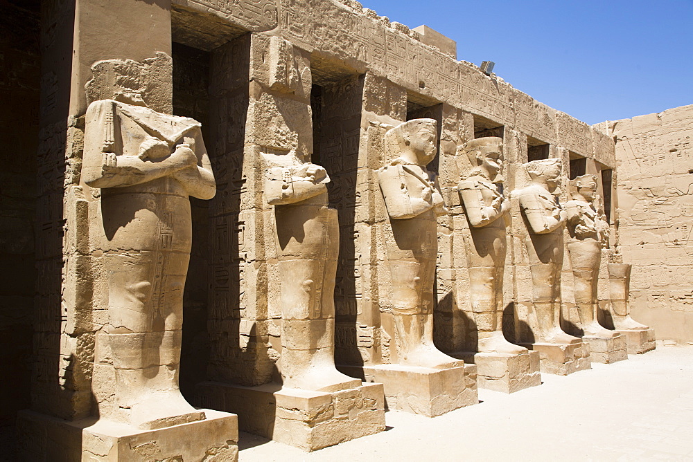 Statues of Ramses III, Temple of Ramses III, Karnak Temple Complex, UNESCO World Heritage Site, Luxor, Thebes, Egypt, North Africa, Africa