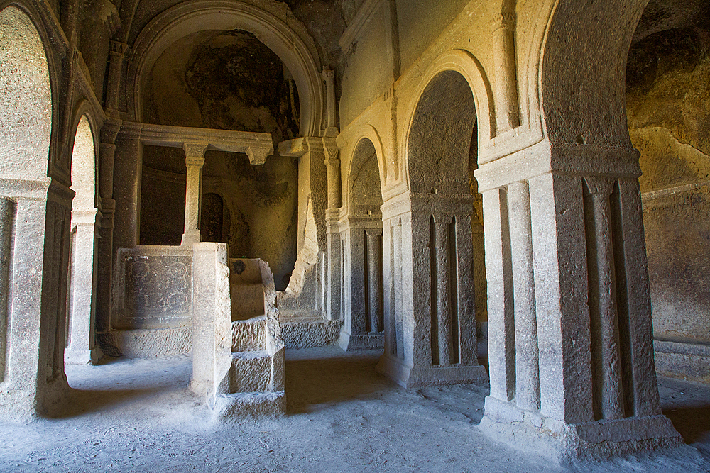 Cave Church, Pigeon Valley, Goreme, Cappadocia Region, Nevsehir Province, Anatolia, Turkey, Asia Minor, Asia