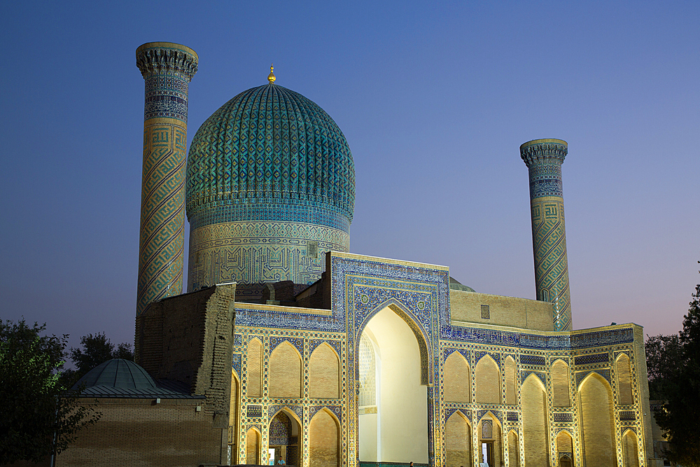 Evening, Gur-E-Amir Complex (Mausoleum), Built 1403, Burial Site of Amir Temir, Samarkand, Uzbekistan