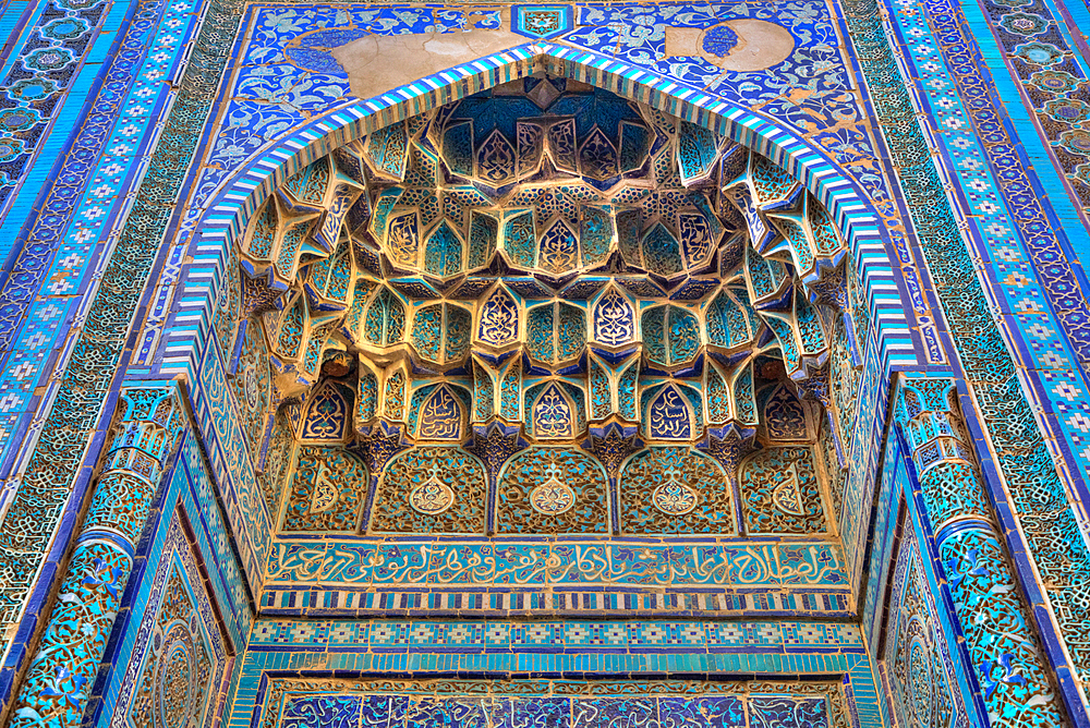 Shad-I-Mulk Oko Mausoleum, (1371-1383), Shah-I-Zinda, Samarkand, Uzbekistan