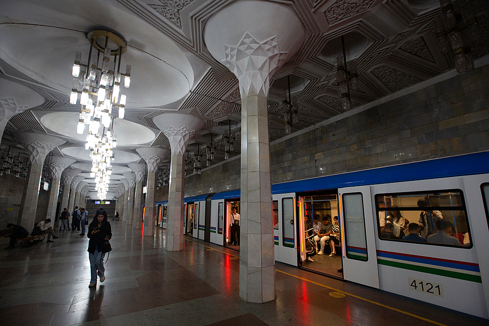 Mustakillik Station, Tashkent Metro, Tashkent, Uzbekistan