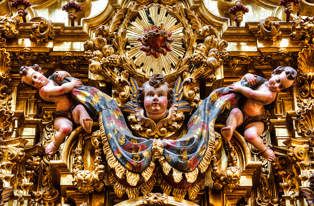 Sculptures, angels, altarpiece, 18th century Spanish Baroque style, Church of Santa Prisca de Taxco, founded 1751, UNESCO World Heritage Site, Taxco, Guerrero, Mexico, North America