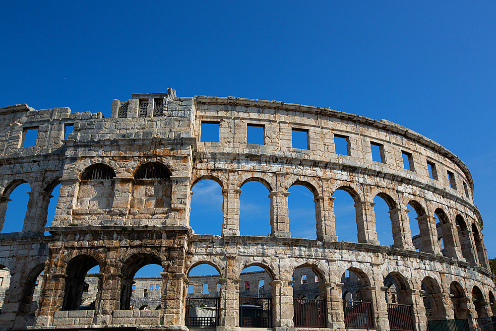 Pula Arena, Roman Amphitheater, constructed between 27 BC and 68 AD, Pula, Croatia, Europe