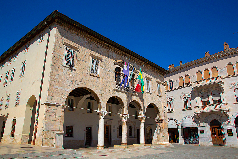 City Hall Building (Communal Palace), dating from 1296, Forum Square, Old Town, Pula, Croatia, Europe