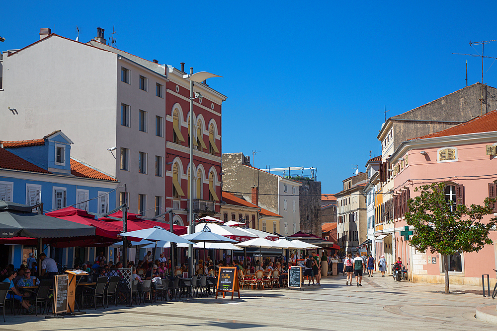 Outdoor Restaurant, Old Town, Porec, Croatia, Europe