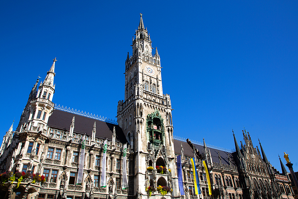 New Town Hall, Marienplatz (Plaza) (Square), Old Town, Munich, Bavaria, Germany, Europe