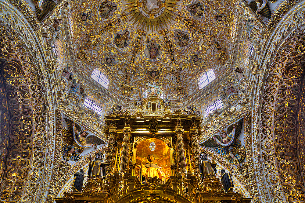 Cipres and Dome, Chapel of the Rosario, 1690, Santo Domingo Church, Historic Center, UNESCO World Heritage Site, Puebla, Puebla State, Mexico, North America