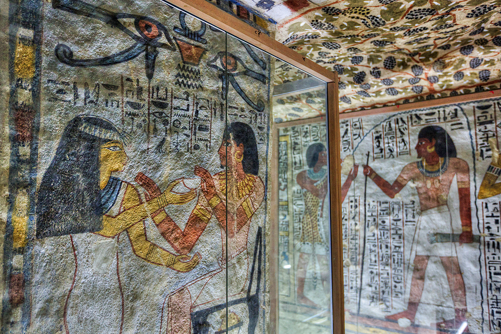 Image of Sennefer on right, Tomb of Sennefer, TT96, Tombs of the Nobles, Ancient Thebes, UNESCO World Heritage Site, Luxor, Egypt, North Africa, Africa