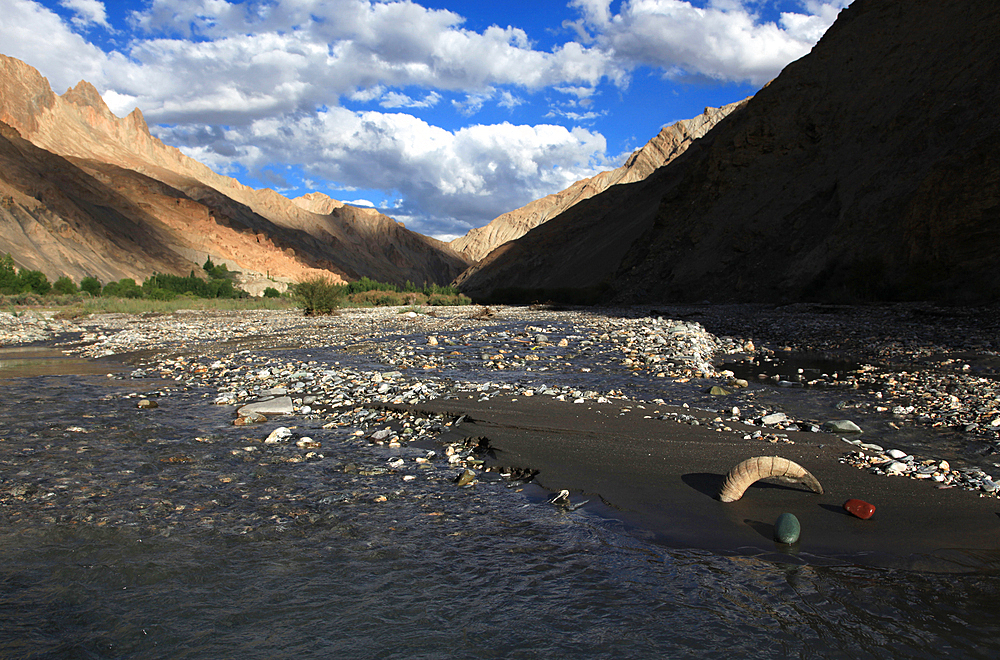 Mountain scenery, Zanskar Range, Ladakh, India