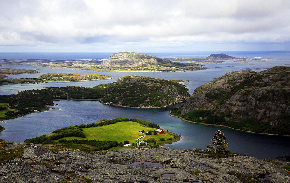 View across the islands of Flatanger, Nord-Trondelag, Norway, Scandinavia, Europe