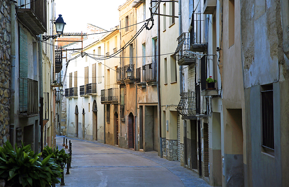 Old town of Cornudella de Montsant, Catalonia, Spain, Europe