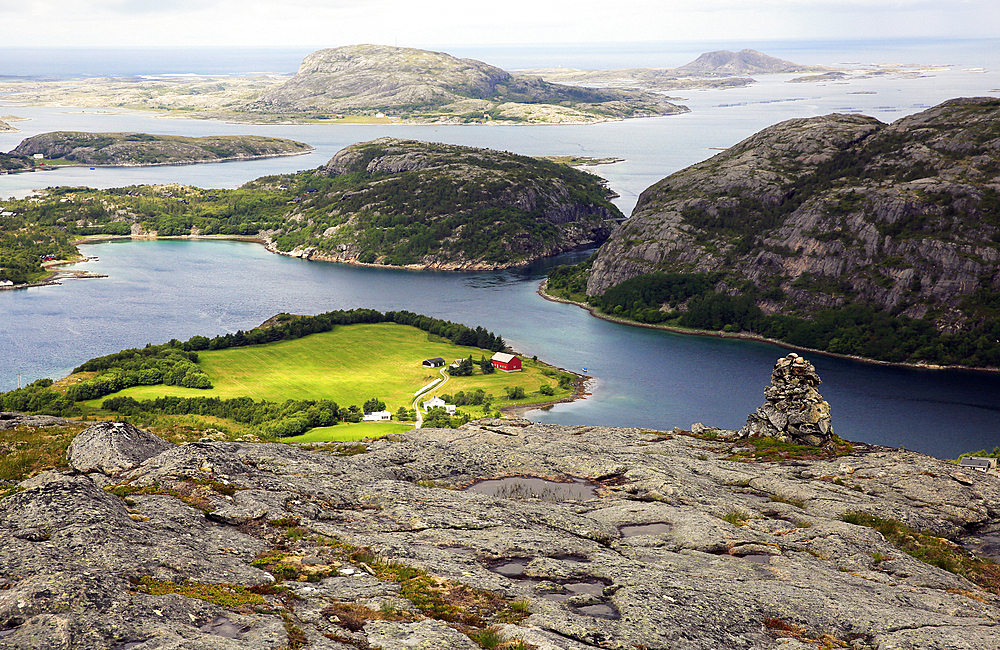 Seascape, Flatanger, Trondelag, western Norway, Scandinavia, Europe