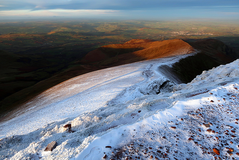 Winter on Pen y Fan, Brecon Beacons, Wales, United Kingdom, Europe