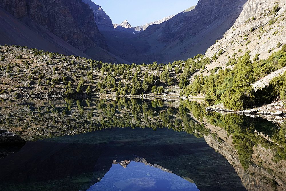 The remote and spectacular Fann Mountains, part of the western Pamir-Alay, Tajikistan, Central Asia, Asia