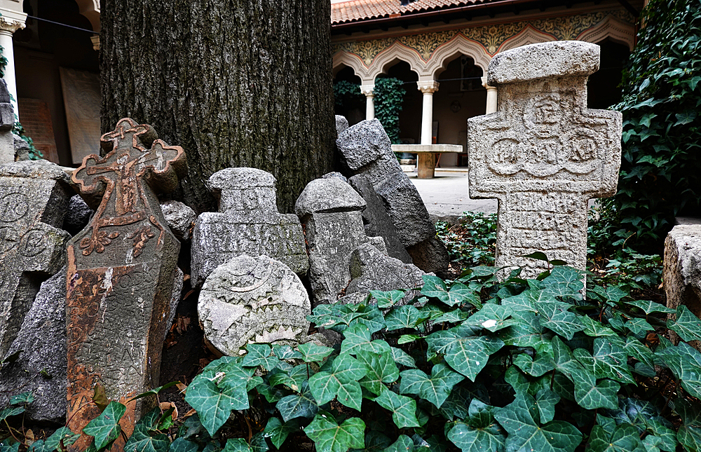 The tiny 18th-century Stavropoleos Church is one of the most beautiful religious monuments in the capital of Romania. Tucked away between taller buildings in Bucharest´s Old Town, the monument was originally part of Stavropoleos Monastery