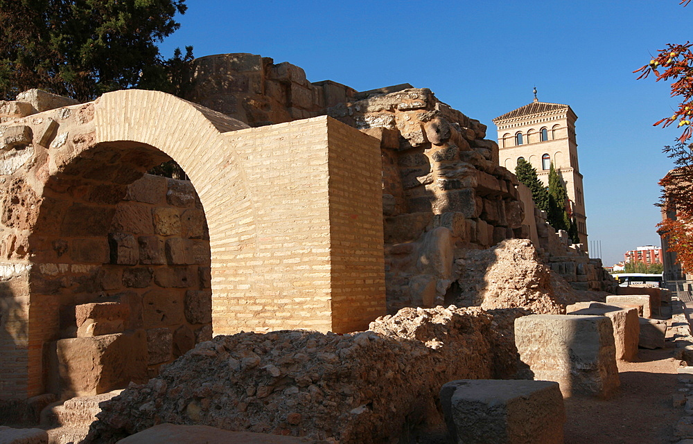 The restored ruins of the Roman city are visible by the River Ebro in the centre of the city of Zaragoza, Aragon, Spain, Europe