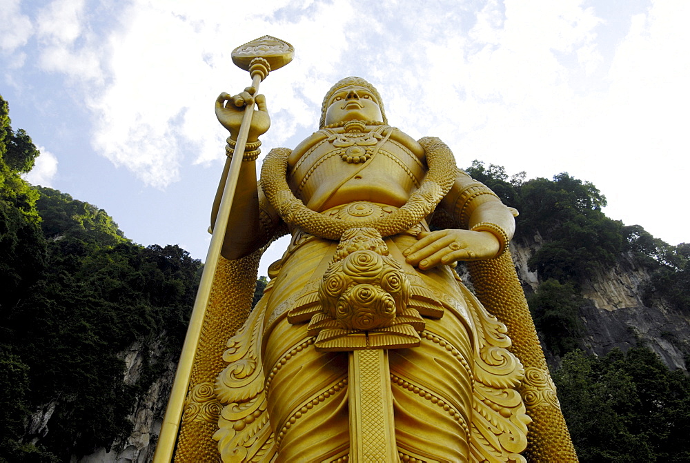 Huge image of Subramanya at the entrance to the Batu Caves, Kuala Lumpur, Malaysia, Southeast Asia, Asia