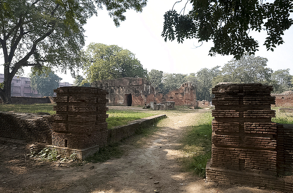 Derelict soldiers' quarters in the Lucknow Residency, refuge for 3000 British inhabitants during the Seige in 1857, Lucknow, Uttar Pradesh, India, Asia