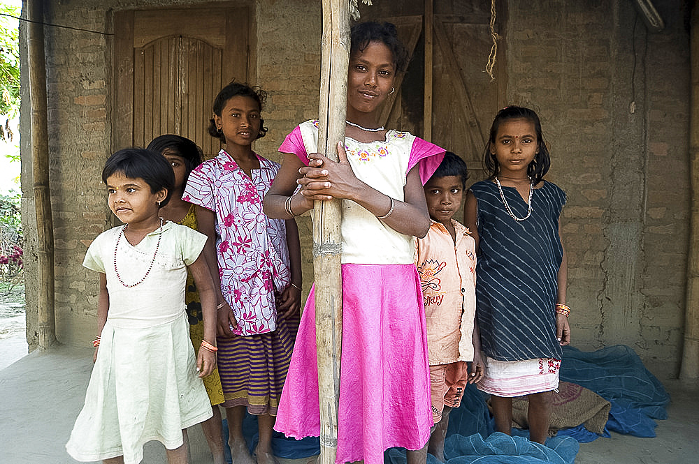 Village girls, Ganeshpahar village, Brahmaputra, Assam, India, Asia