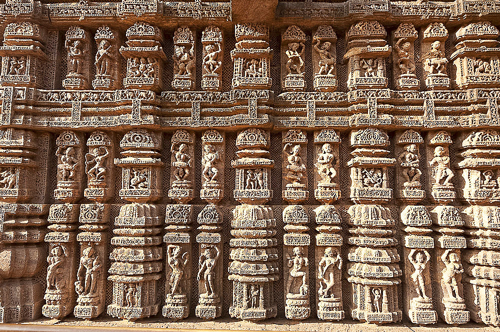 Ornate erotic carvings on 13th century Konarak Sun temple,  UNESCO World Heritage Site, Konarak, Orissa, India, Asia