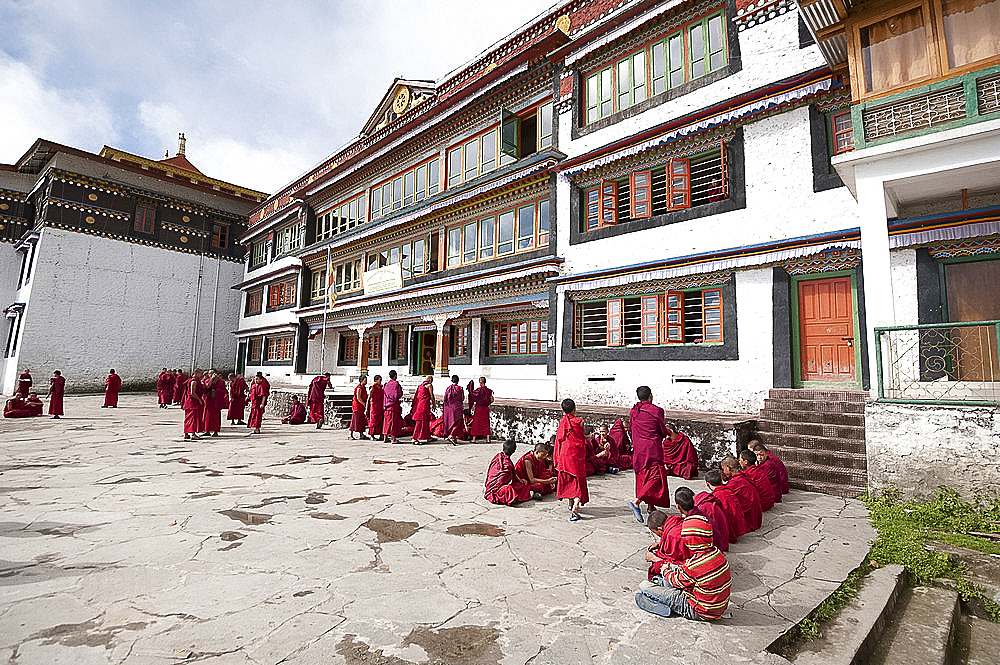 Buddhist monks gathering in front of Tawang Buddhist monastery, the largest in India, Arunachal Pradesh, India, Asia