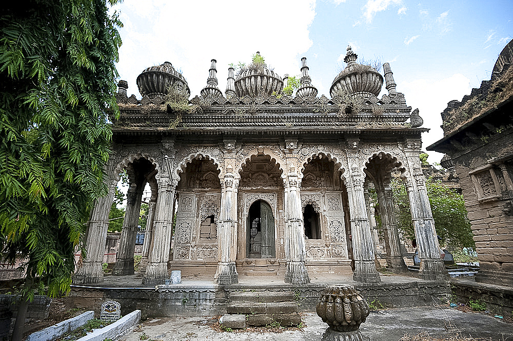 One of the ornately carved 18th century stone mausoleums belonging to the Babi dynasty, Tombs of Babi Kings, Junagadh, Gujarat, India, Asia