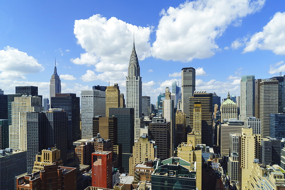 Manhattan skyscrapers inclucing the Empire State Building and Chrysler Building, Manhattan, New York City, New York, United States of America, North America